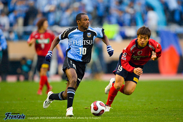 FW10/ジュニーニョ選手 FW10/ジュニーニョ選手