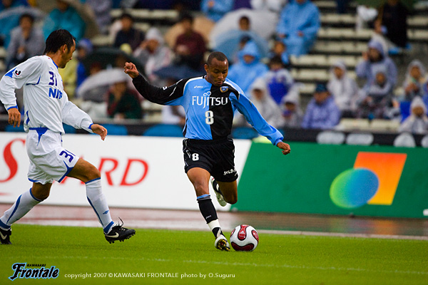 MF8/フランシスマール選手 MF8/フランシスマール選手