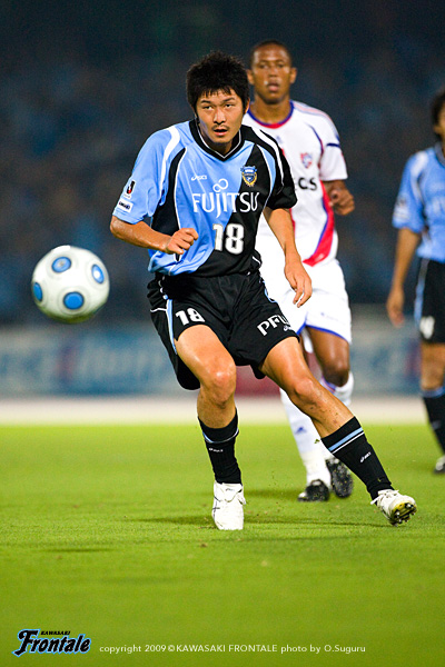 DF18/横山知伸選手 DF18/横山知伸選手