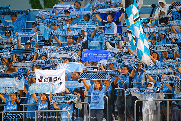 万博記念競技場でもPaint it Blue! 万博記念競技場でもPaint it Blue!