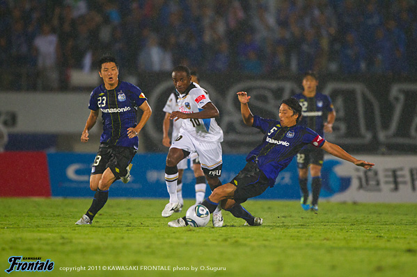 FW10/ジュニーニョ選手 FW10/ジュニーニョ選手