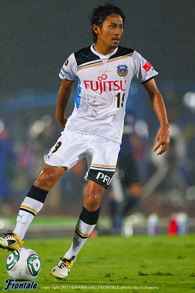 MF19/柴崎晃誠選手 MF19/柴崎晃誠選手