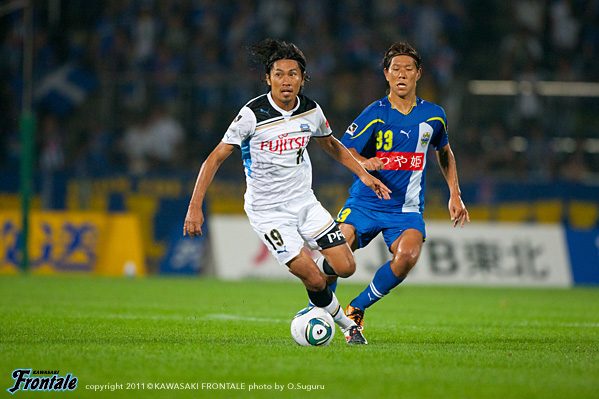 MF19/柴崎晃誠選手 MF19/柴崎晃誠選手