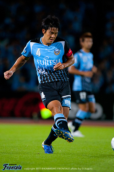 DF4/井川祐輔選手 DF4/井川祐輔選手