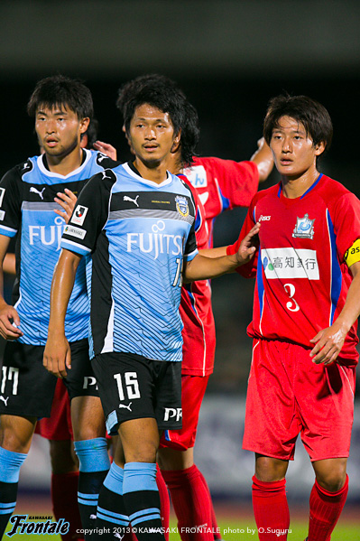 DF15/實藤友紀選手 DF15/實藤友紀選手