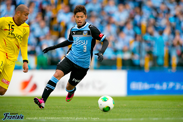 DF3/田中裕介選手 DF3/田中裕介選手