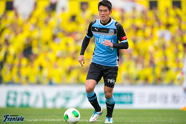 DF4/井川祐輔選手 DF4/井川祐輔選手
