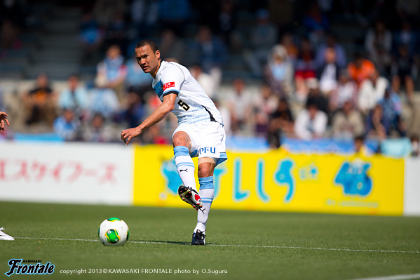 DF5/ジェシ選手 DF5/ジェシ選手