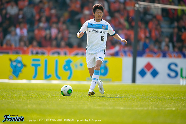 DF15/實藤友紀選手 DF15/實藤友紀選手