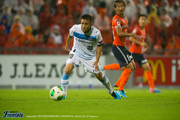 MF20/稲本潤一選手 MF20/稲本潤一選手