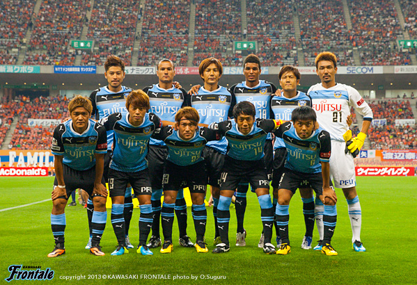 試合前の集合写真 試合前の集合写真