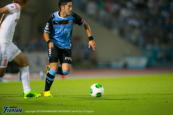 DF3/田中裕介選手 DF3/田中裕介選手