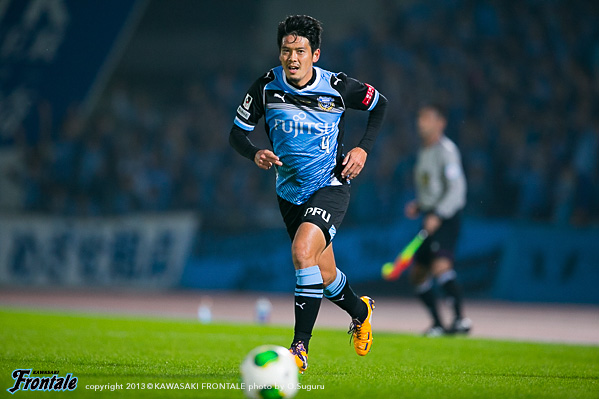 DF4/井川祐輔選手 DF4/井川祐輔選手