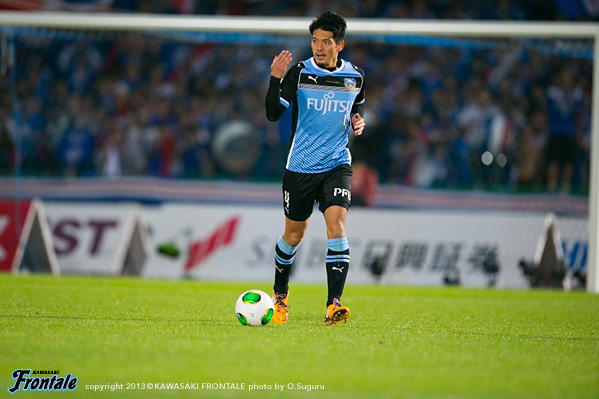 DF4/井川祐輔選手 DF4/井川祐輔選手