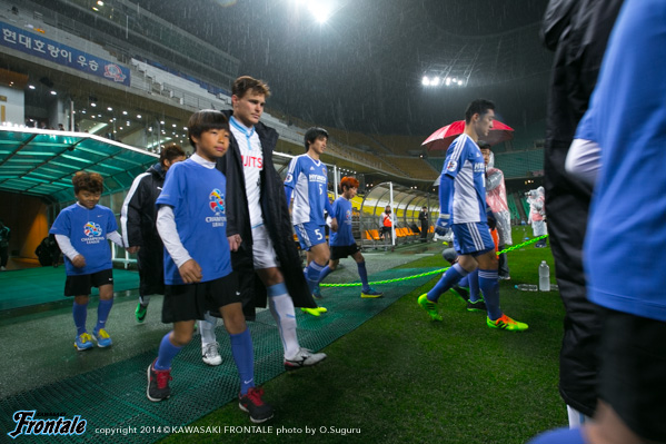 MF34/パウリーニョ選手 MF34/パウリーニョ選手