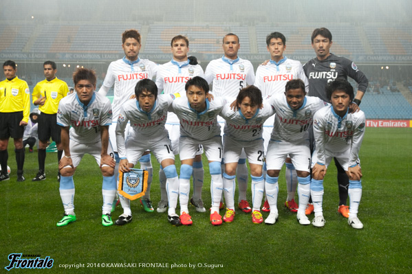 試合前の集合写真 試合前の集合写真