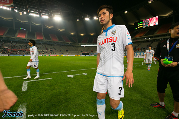 DF3/田中裕介選手 DF3/田中裕介選手