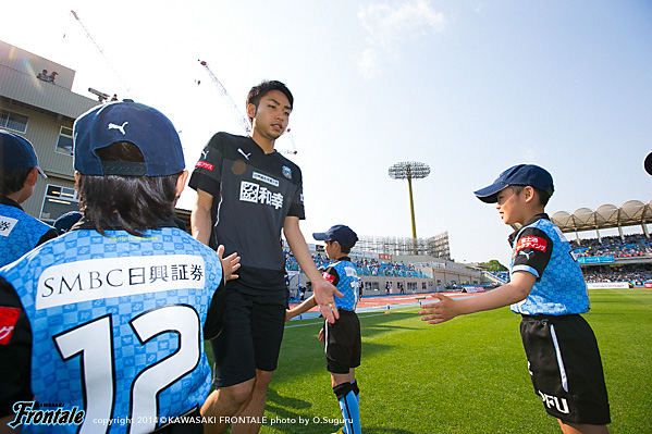 FW11/小林 悠選手 FW11/小林 悠選手