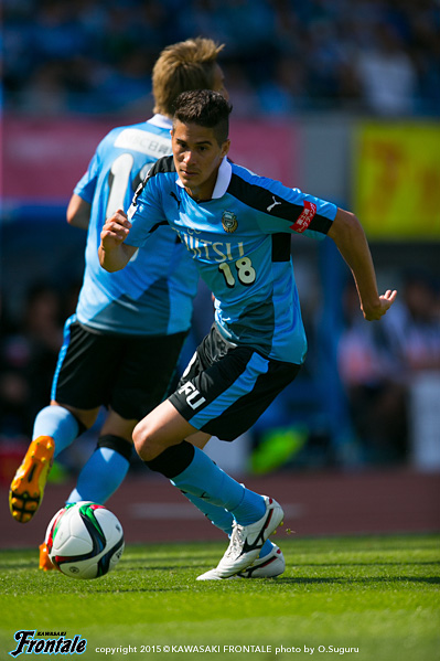 DF18/エウシーニョ選手 DF18/エウシーニョ選手