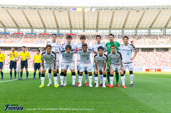 試合前の集合写真 試合前の集合写真