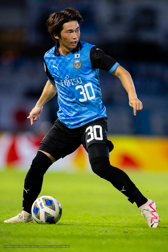 MF30 / 瀬川 祐輔選手 MF30 / 瀬川 祐輔選手
