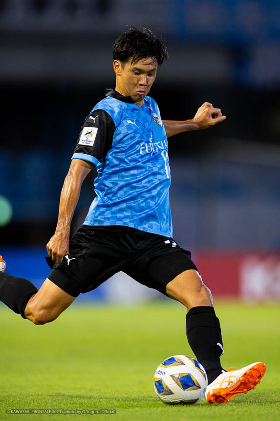 DF13 / 山根 視来選手 DF13 / 山根 視来選手
