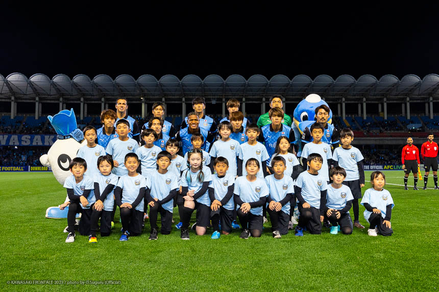 試合前の集合写真 試合前の集合写真