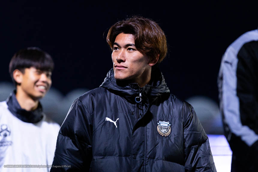 DF15 / 田邉 秀斗選手 DF15 / 田邉 秀斗選手