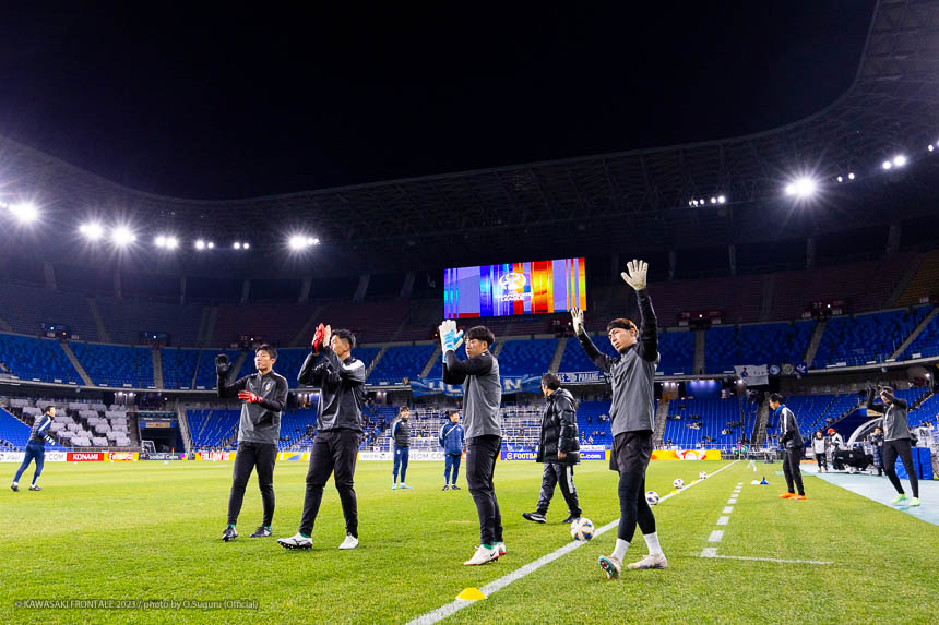 アウェイでに試合に挑む アウェイでに試合に挑む