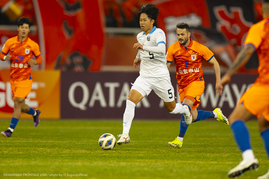 DF5/佐々木 旭選手 DF5/佐々木 旭選手