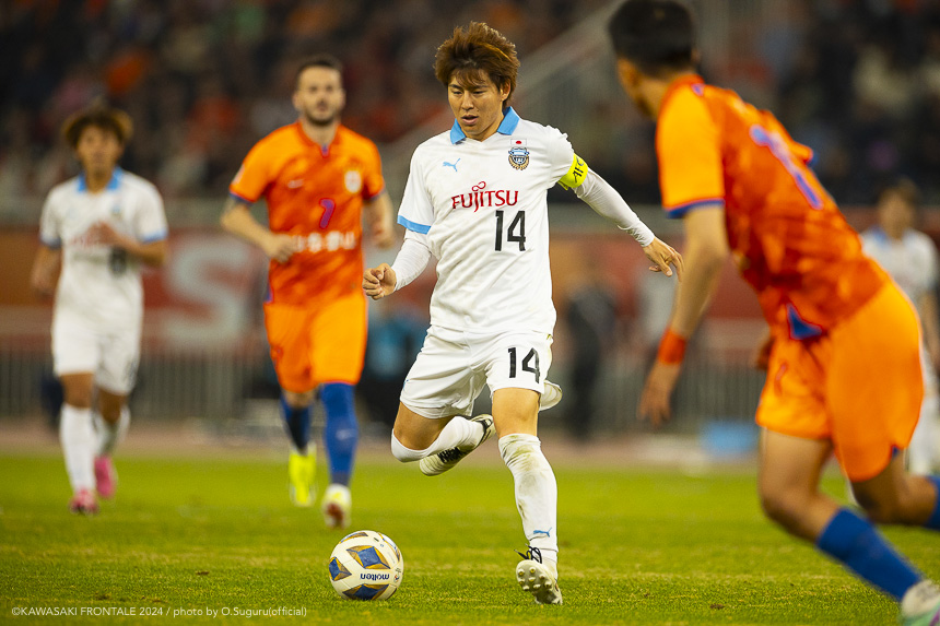 MF14/脇坂 泰斗選手 MF14/脇坂 泰斗選手