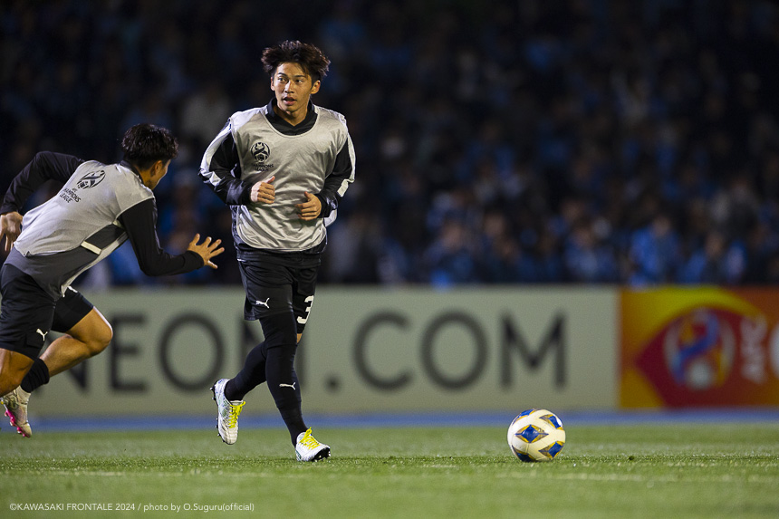 MF30/瀬川 祐輔選手 MF30/瀬川 祐輔選手