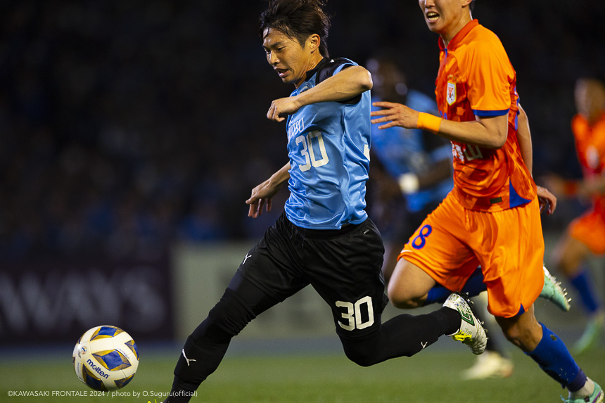 MF30/瀬川 祐輔選手 MF30/瀬川 祐輔選手