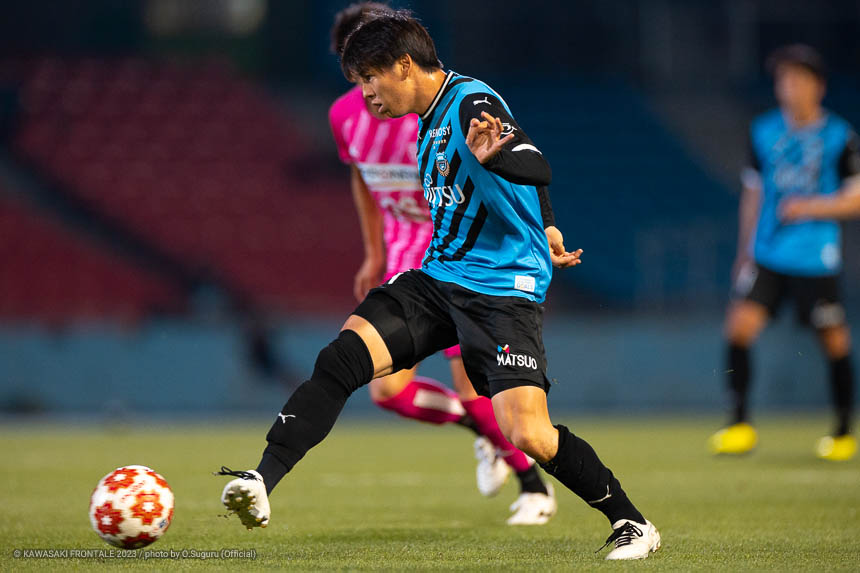 MF14 / 脇坂 泰斗選手 MF14 / 脇坂 泰斗選手