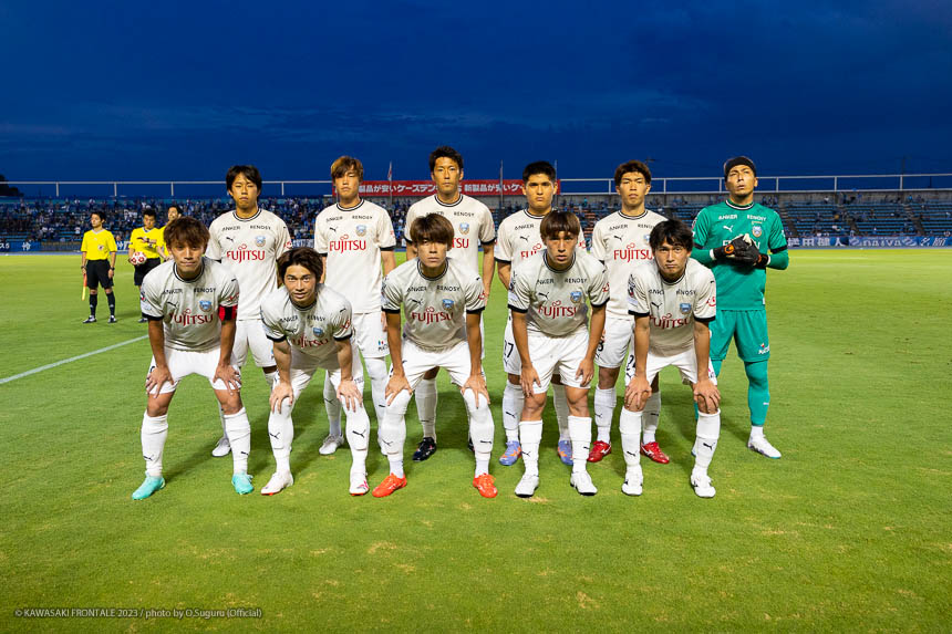 試合前の集合写真 試合前の集合写真