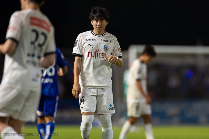 MF14 / 脇坂 泰斗選手 MF14 / 脇坂 泰斗選手