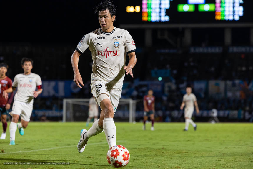 DF13 / 山根 視来選手 DF13 / 山根 視来選手