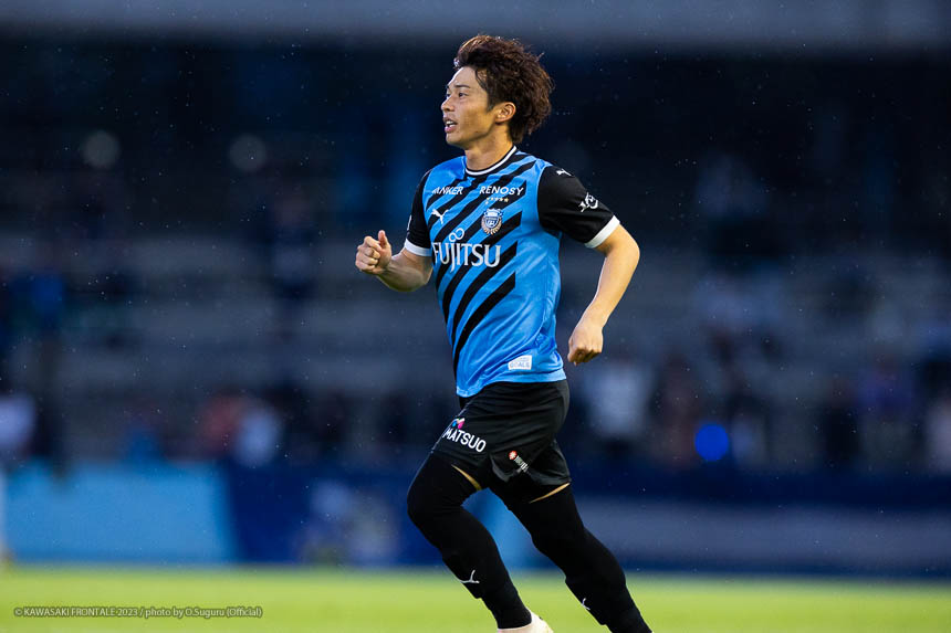 MF30 / 瀬川 祐輔選手 MF30 / 瀬川 祐輔選手