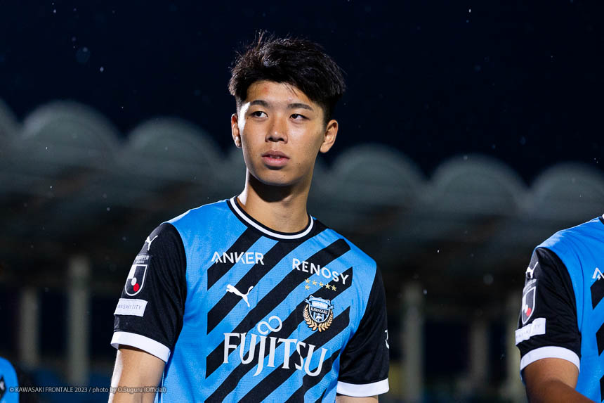 DF29 / 高井 幸大選手 DF29 / 高井 幸大選手