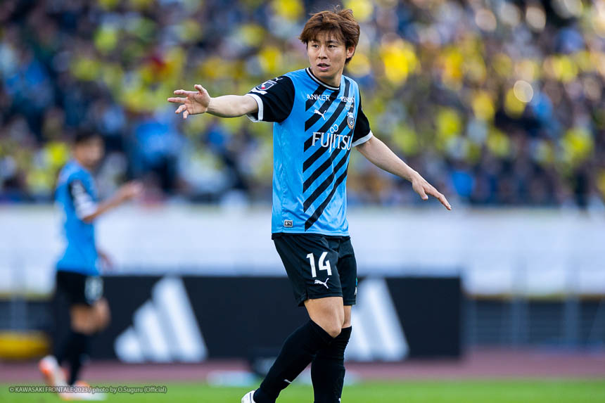 MF14 / 脇坂 泰斗選手 MF14 / 脇坂 泰斗選手