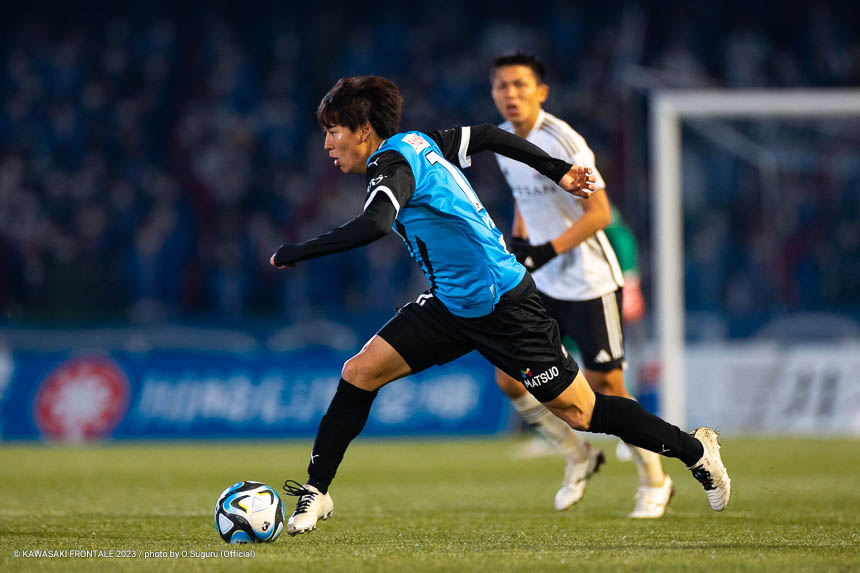 MF14 / 脇坂 泰斗選手 MF14 / 脇坂 泰斗選手