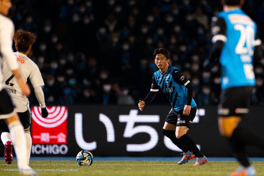 MF30 / 瀬川 祐輔選手 MF30 / 瀬川 祐輔選手