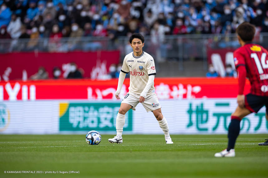 MF10 / 大島 僚太選手 MF10 / 大島 僚太選手