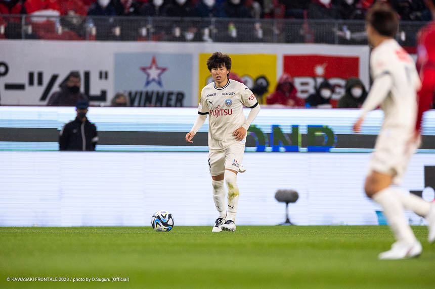 MF14 / 脇坂 泰斗選手 MF14 / 脇坂 泰斗選手