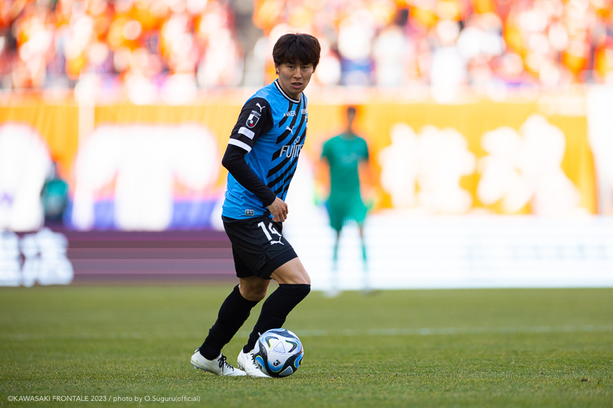 MF14/脇坂 泰斗選手 MF14/脇坂 泰斗選手