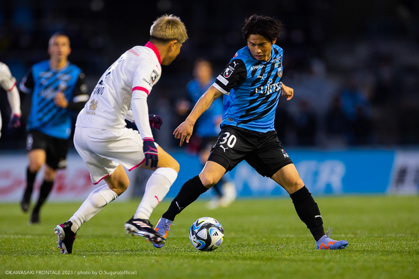 MF30/瀬川 祐輔選手 MF30/瀬川 祐輔選手