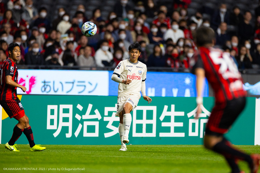 DF13/山根 視来選手 DF13/山根 視来選手