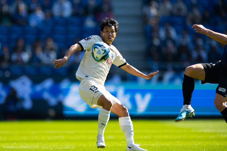 DF13/山根 視来選手 DF13/山根 視来選手