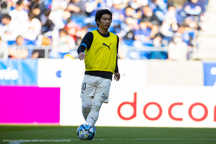 MF30/瀬川 祐輔選手 MF30/瀬川 祐輔選手