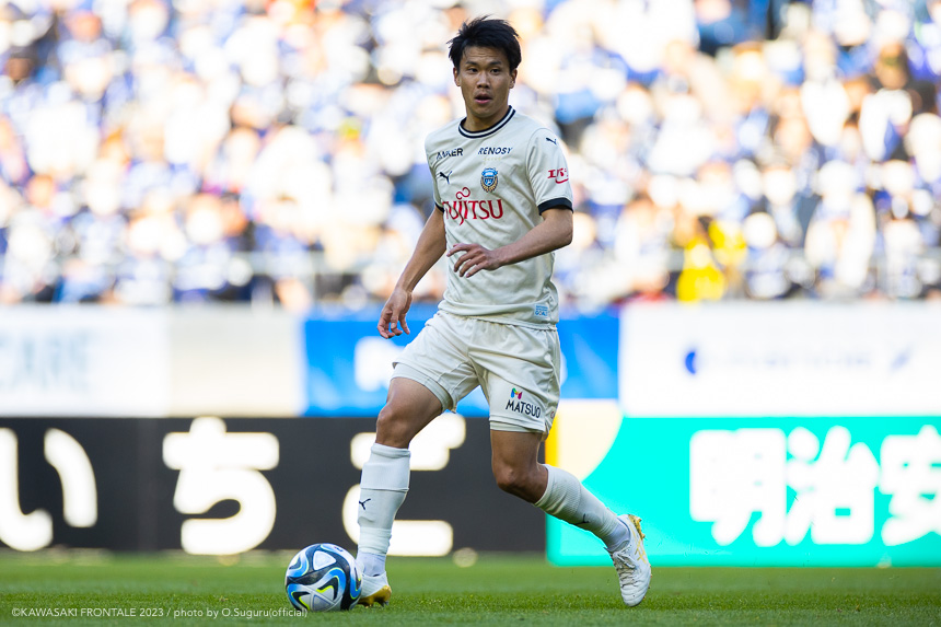 DF13/山根 視来選手 DF13/山根 視来選手